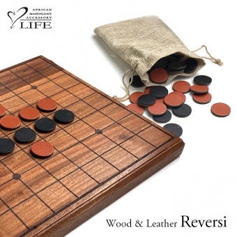 木と革で作った　リバーシ(Reversi)